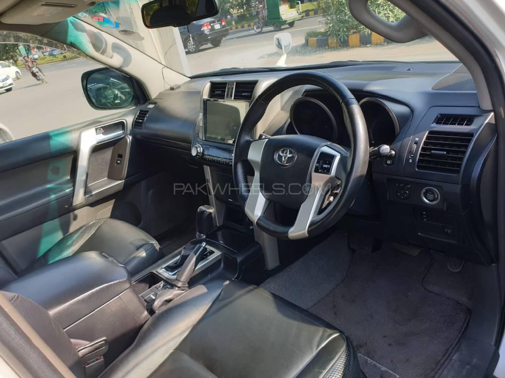 Toyota Prado 2011 for Sale in Lahore Toyota Prado 2011 for Sale in Lahore Image-7