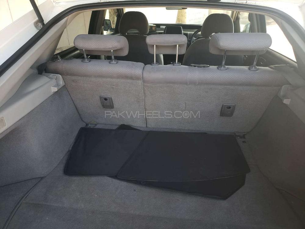 Toyota Prius 2006 for Sale in Karachi Toyota Prius 2006 for Sale in Karachi Image-6
