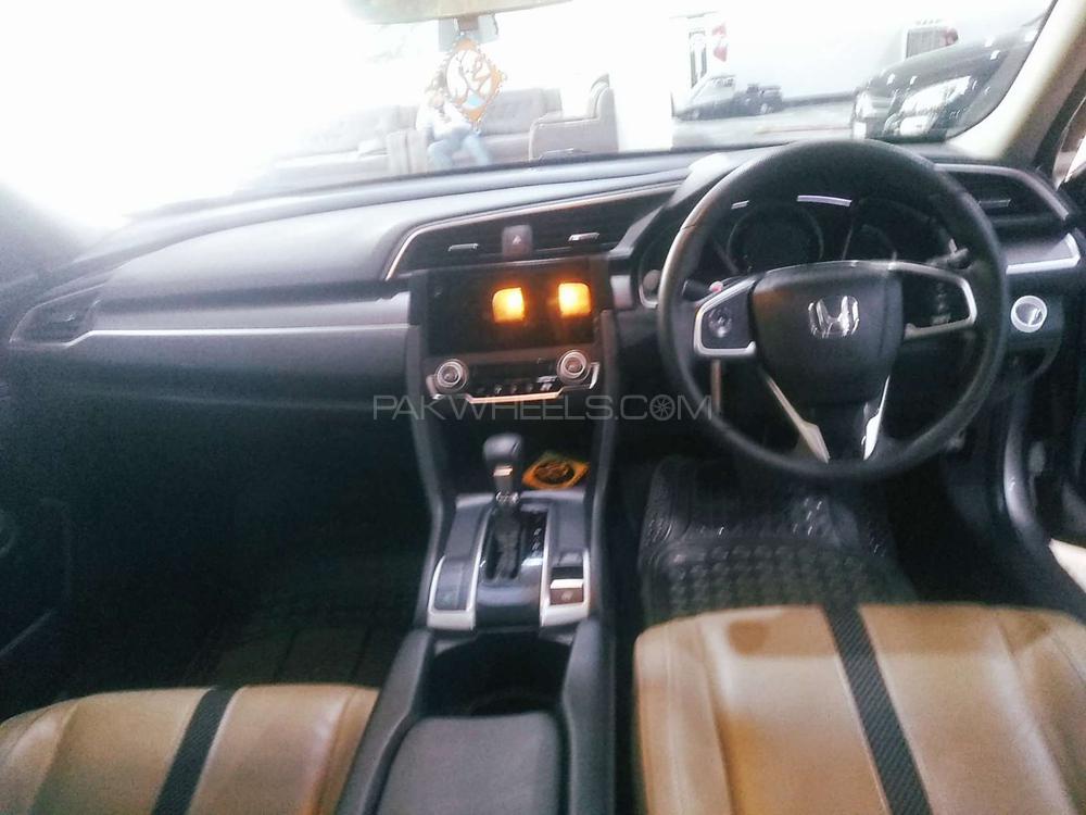 Honda Civic 2018 for Sale in Rawalpindi Honda Civic 2018 for Sale in Rawalpindi Image-14