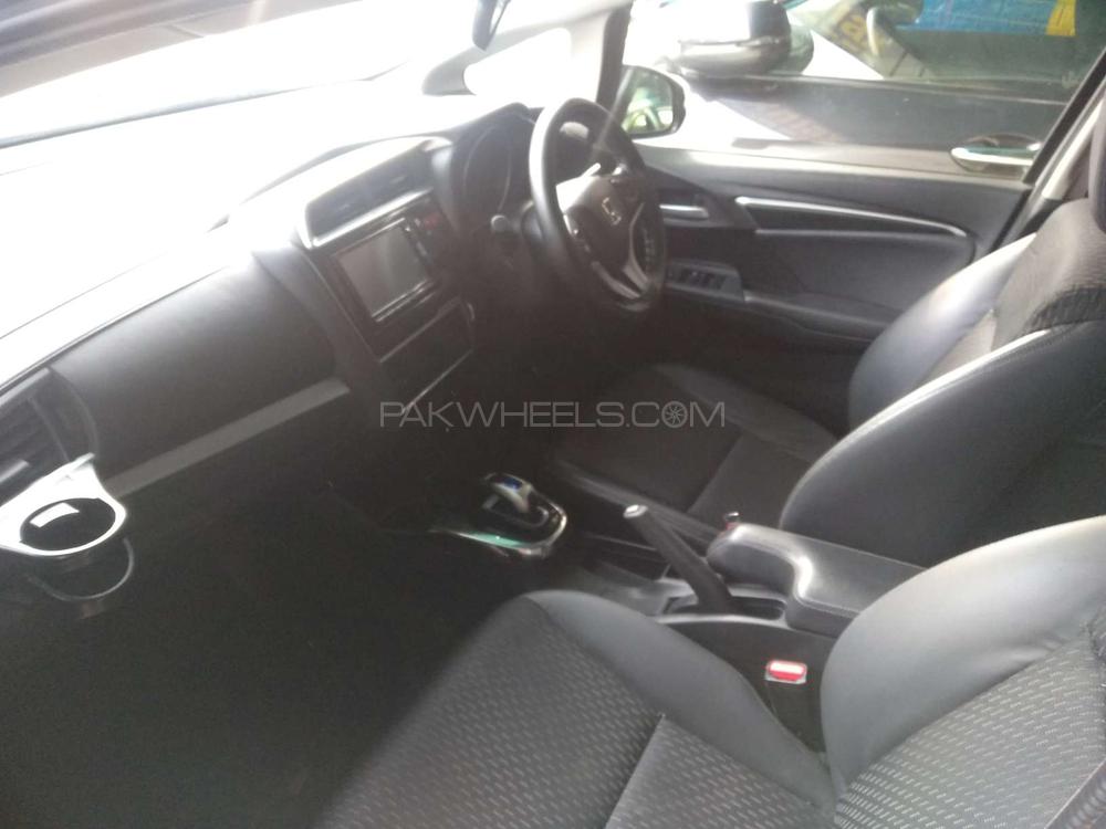 ہونڈا فٹ 2014 for Sale in بہاولپور ہونڈا فٹ 2014 for Sale in بہاولپور Image-5
