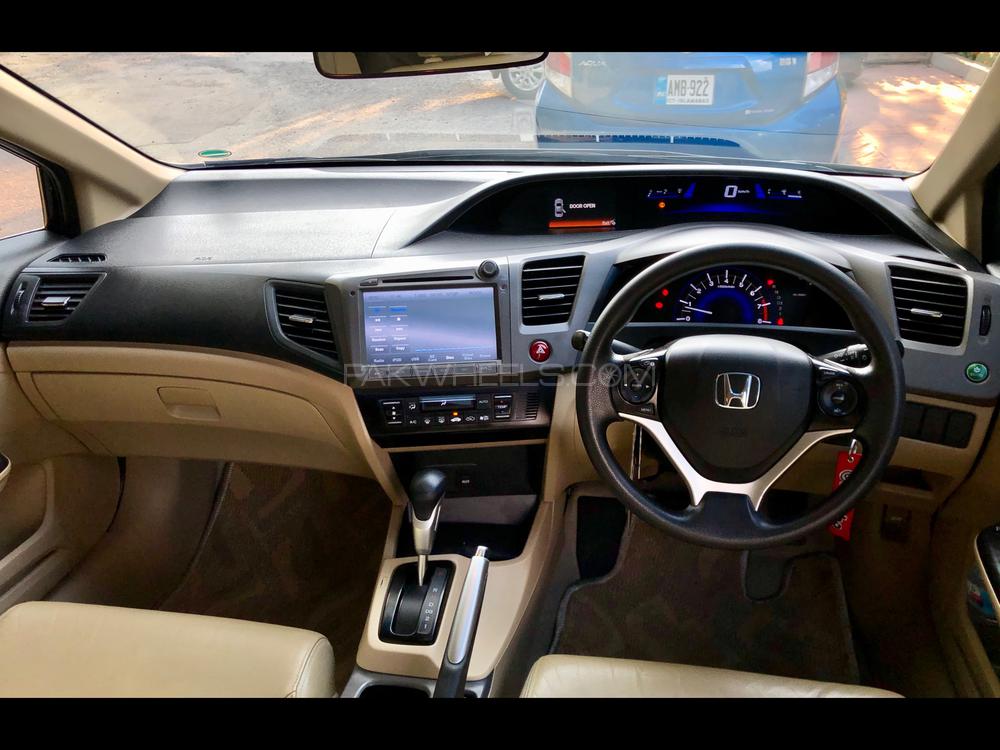 Honda Civic 2013 for Sale in Islamabad Honda Civic 2013 for Sale in Islamabad Image-9