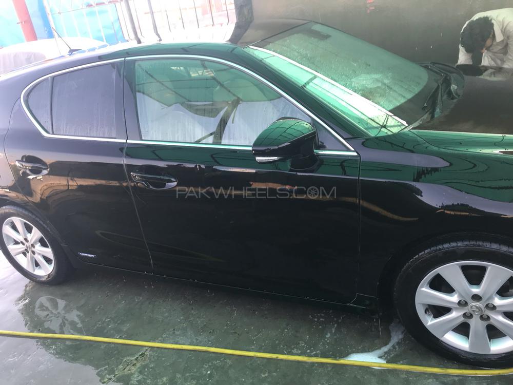 Lexus CT200h 2012 for Sale in Islamabad Lexus CT200h 2012 for Sale in Islamabad Image-9