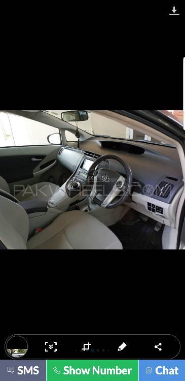 Toyota Prius 2011 for Sale in Mardan Toyota Prius 2011 for Sale in Mardan Image-4