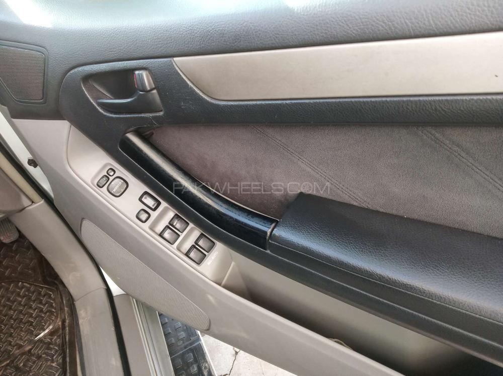 Toyota Surf 2003 for Sale in Islamabad Toyota Surf 2003 for Sale in Islamabad Image-7