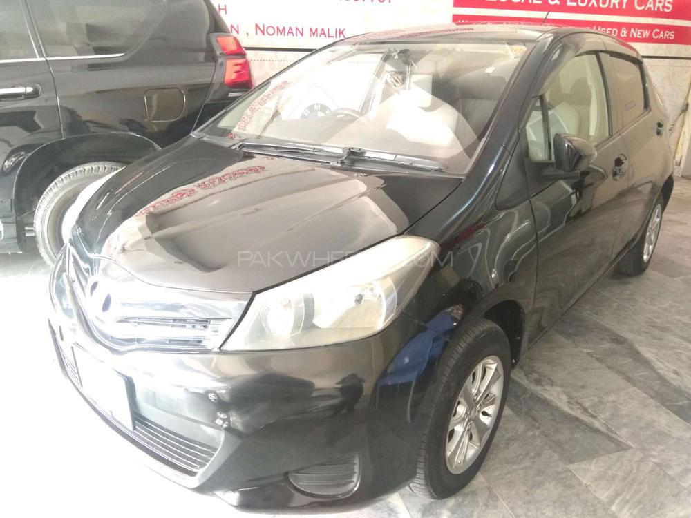 Toyota Vitz 2011 for Sale in Lahore Toyota Vitz 2011 for Sale in Lahore Image-3