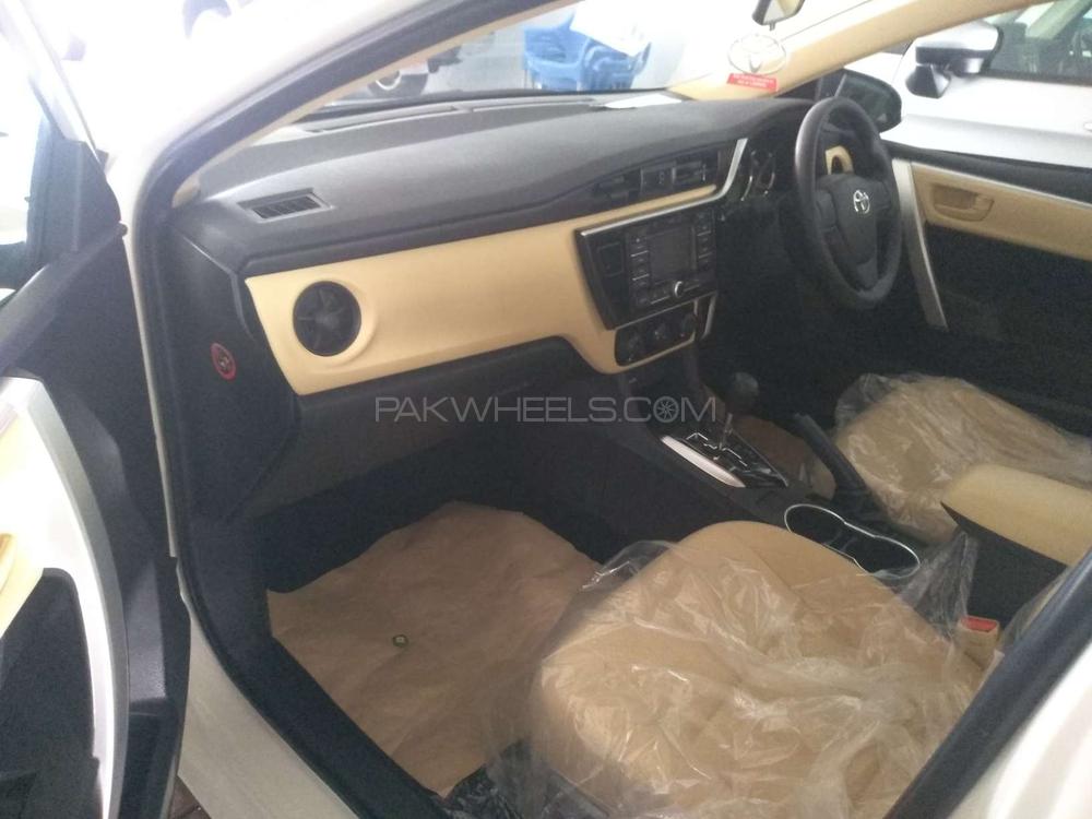 Toyota Corolla 2019 for Sale in Multan Toyota Corolla 2019 for Sale in Multan Image-5