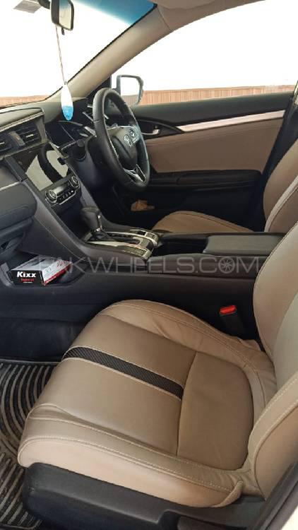 Honda Civic 2017 for Sale in Multan Honda Civic 2017 for Sale in Multan Image-4