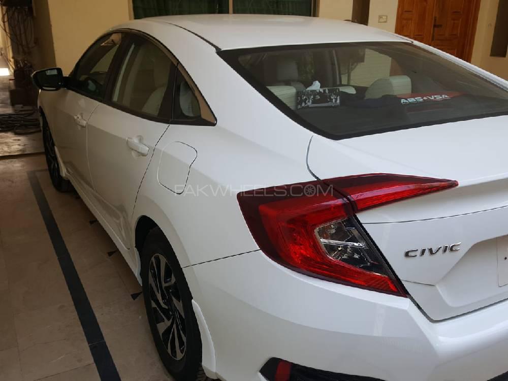 Honda Civic 2017 for Sale in Multan Honda Civic 2017 for Sale in Multan Image-10