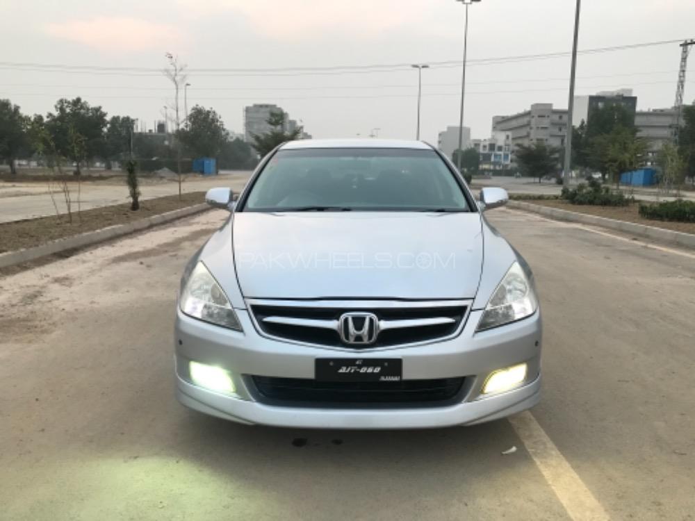 Honda Inspire 2006 for Sale in Lahore Image-1