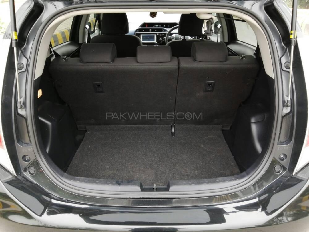 Toyota Aqua 2015 for Sale in Peshawar Toyota Aqua 2015 for Sale in Peshawar Image-8