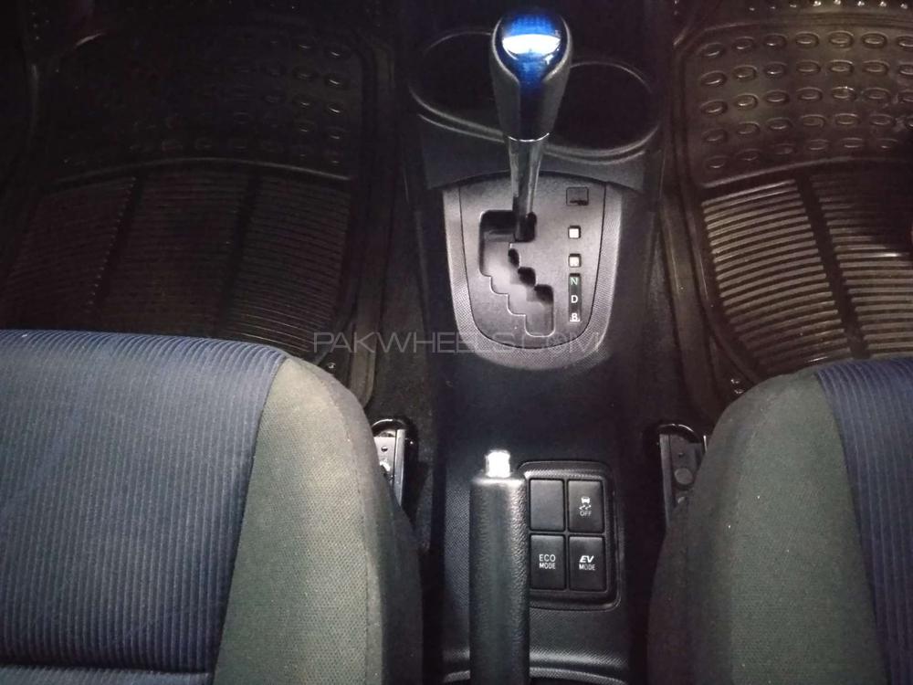 Toyota Aqua 2015 for Sale in Karachi Toyota Aqua 2015 for Sale in Karachi Image-6
