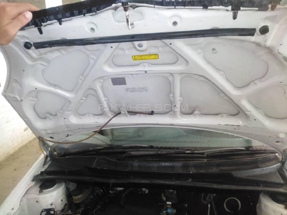 ٹویوٹا ویٹز 2001 for Sale in مردان ٹویوٹا ویٹز 2001 for Sale in مردان Image-13