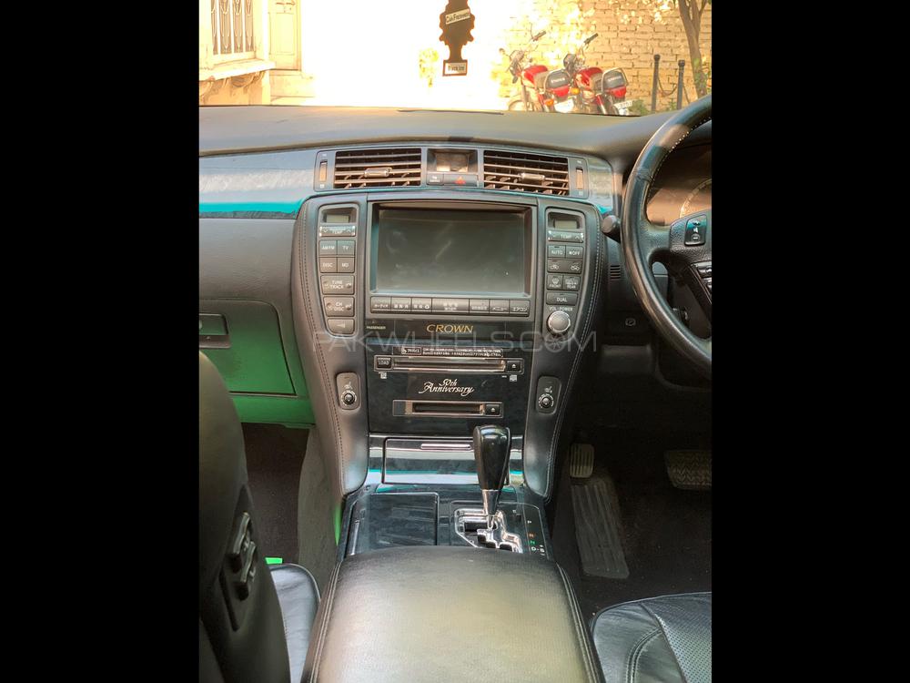 Toyota Crown 2005 for Sale in Islamabad Toyota Crown 2005 for Sale in Islamabad Image-10