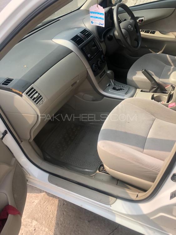 Toyota Corolla Axio 2007 for Sale in Mandi bahauddin Toyota Corolla Axio 2007 for Sale in Mandi bahauddin Image-3