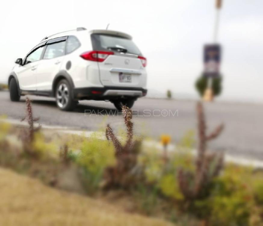 Honda BR-V 2017 for Sale in Islamabad Honda BR-V 2017 for Sale in Islamabad Image-4
