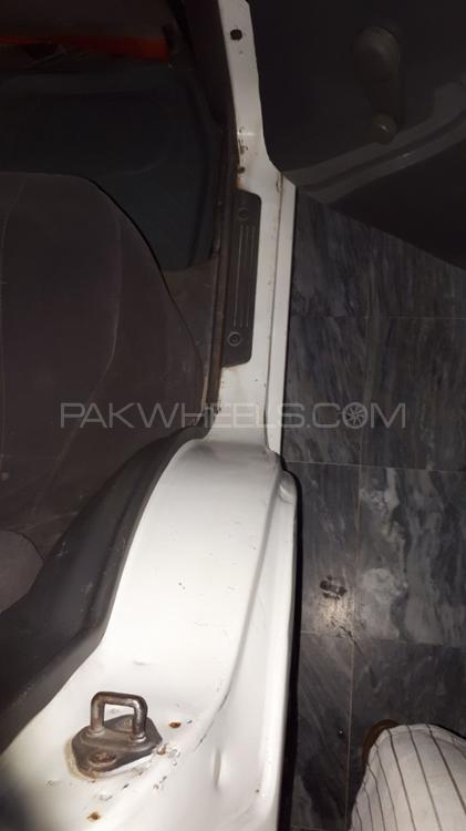 Suzuki Cultus 2006 for Sale in Chakwal Suzuki Cultus 2006 for Sale in Chakwal Image-2