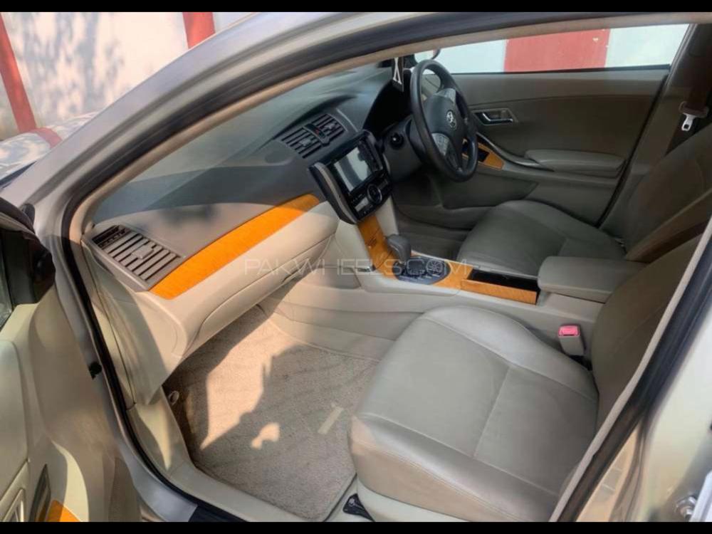 Toyota Premio 2007 for Sale in Taxila Toyota Premio 2007 for Sale in Taxila Image-2