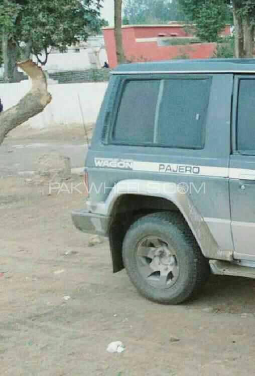 Mitsubishi Pajero 1987 for Sale in D.G.Khan Mitsubishi Pajero 1987 for Sale in D.G.Khan Image-4