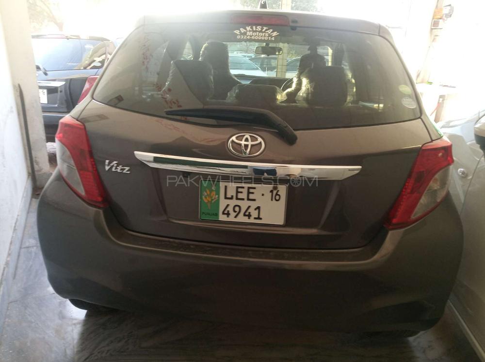 Toyota Vitz 2013 for Sale in Gujranwala Toyota Vitz 2013 for Sale in Gujranwala Image-3