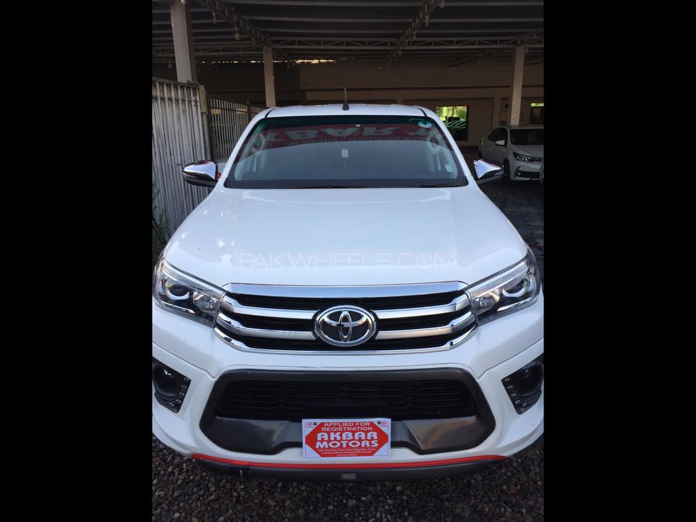 Toyota Hilux 2018 for Sale in Peshawar Image-1