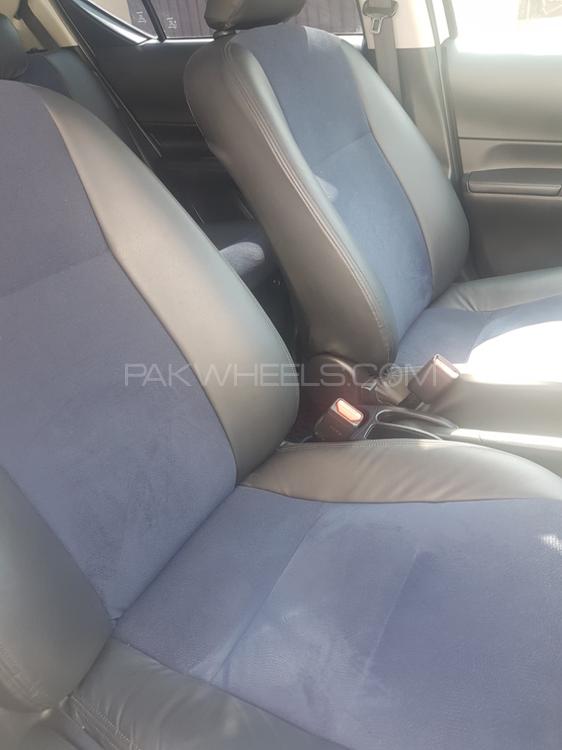 Toyota Aqua 2015 for Sale in Peshawar Toyota Aqua 2015 for Sale in Peshawar Image-10