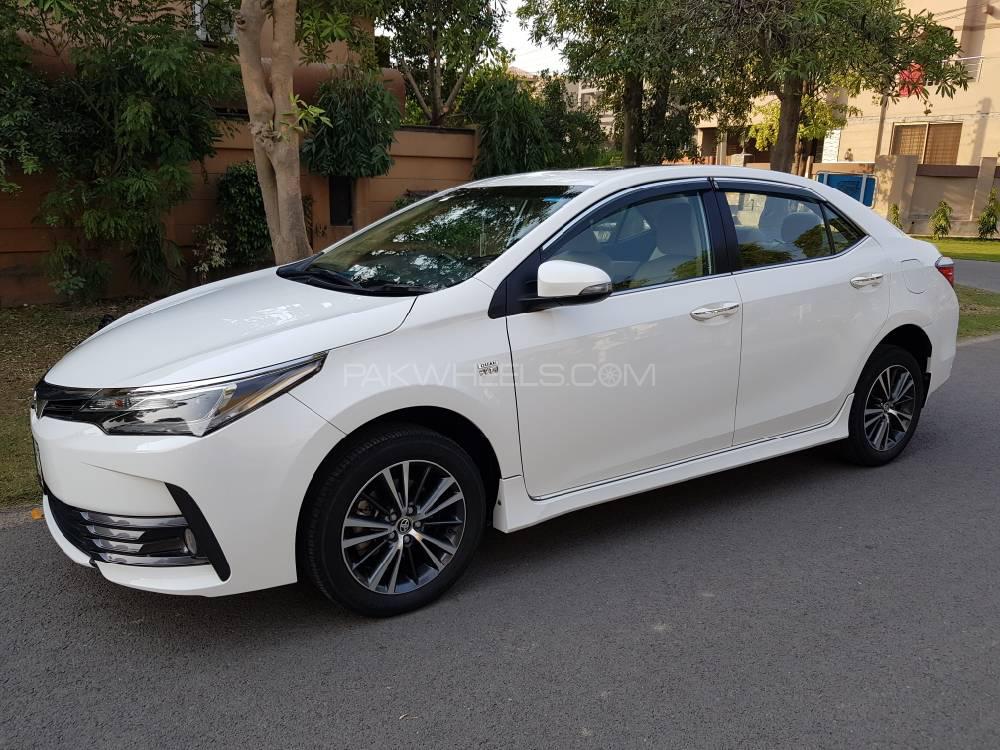 Toyota Corolla 2018 for Sale in Lahore Image-1