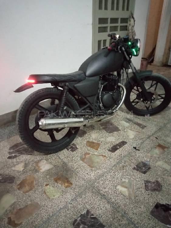 سوزوکی GS 150 2015 for Sale سوزوکی GS 150 2015 for Sale Image-6