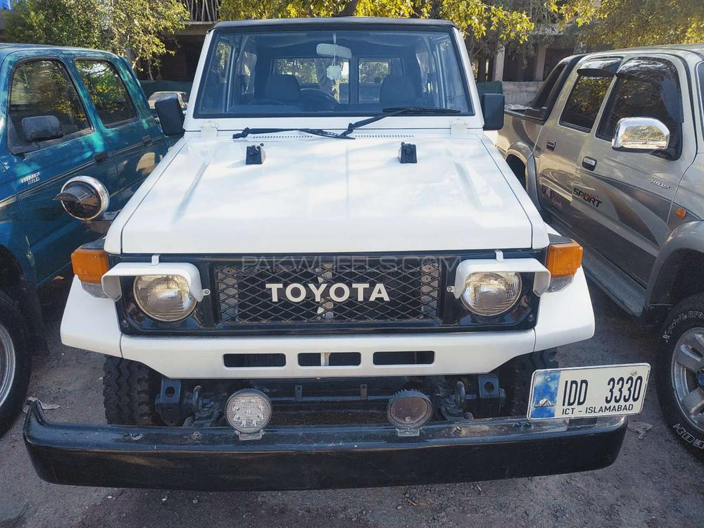Toyota Land Cruiser 1987 for Sale in Islamabad Image-1