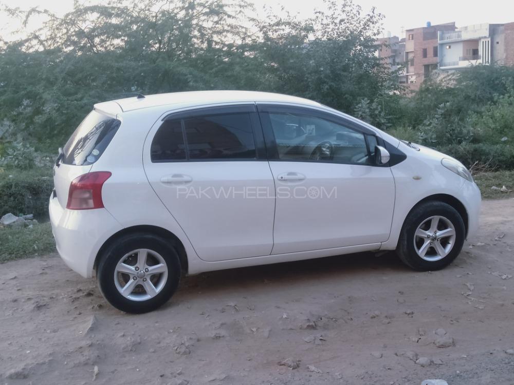 Toyota Vitz 2007 for Sale in Bahawalpur Toyota Vitz 2007 for Sale in Bahawalpur Image-5