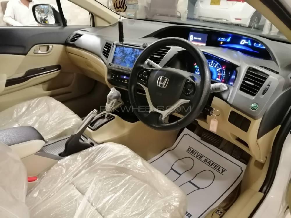 Honda Civic 2015 for Sale in Karachi Honda Civic 2015 for Sale in Karachi Image-12