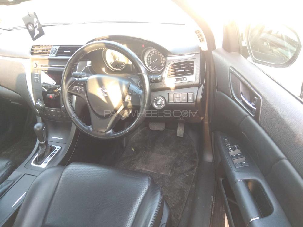 Suzuki Kizashi 2015 for Sale in Lahore Suzuki Kizashi 2015 for Sale in Lahore Image-5