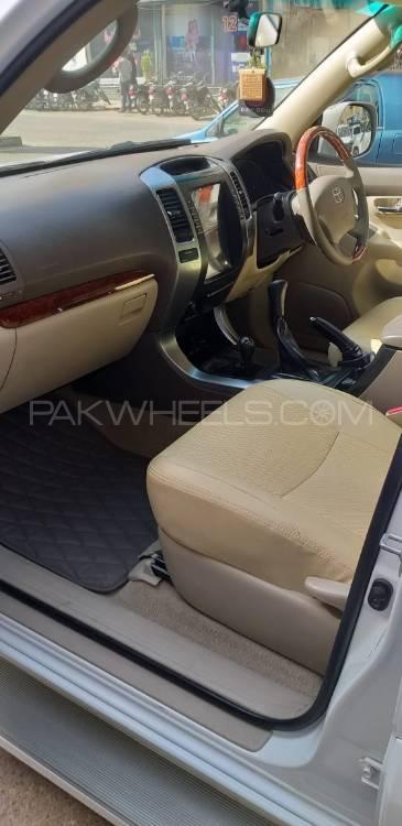 Toyota Prado 2006 for Sale in Karachi Toyota Prado 2006 for Sale in Karachi Image-11