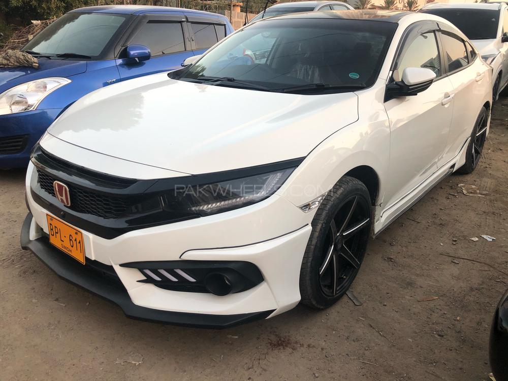 ہونڈا سوک 2018 for Sale in کراچی ہونڈا سوک 2018 for Sale in کراچی Image-3
