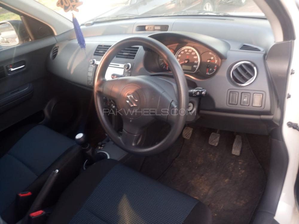 Suzuki Swift 2017 for Sale in Gujranwala Suzuki Swift 2017 for Sale in Gujranwala Image-2