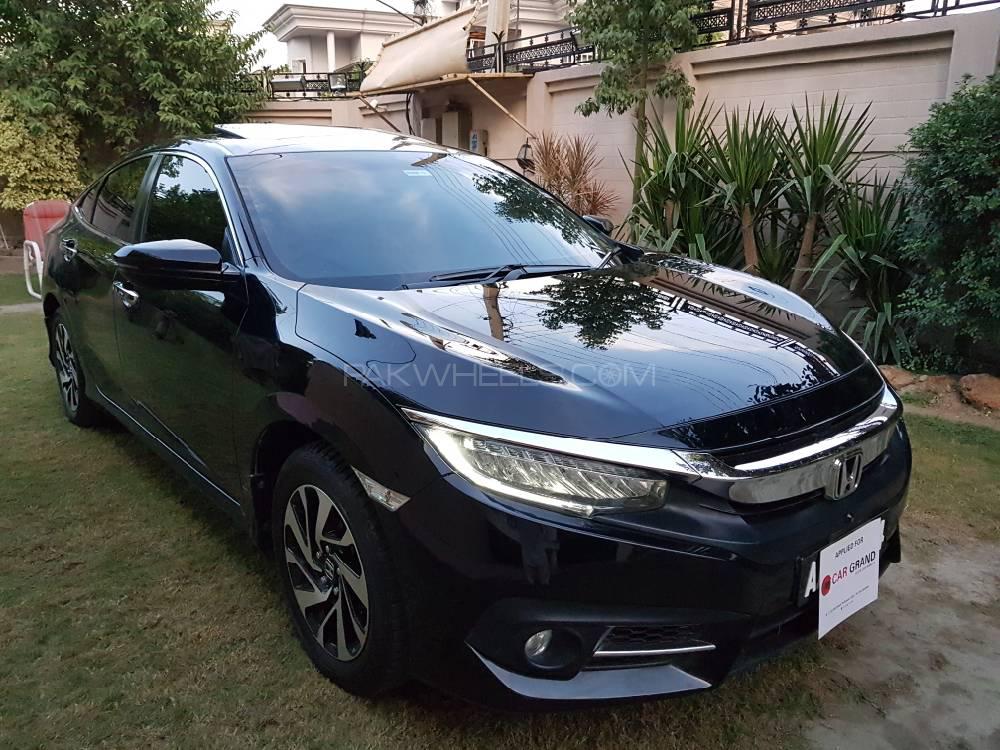 Honda Civic 2017 for Sale in Peshawar Honda Civic 2017 for Sale in Peshawar Image-3