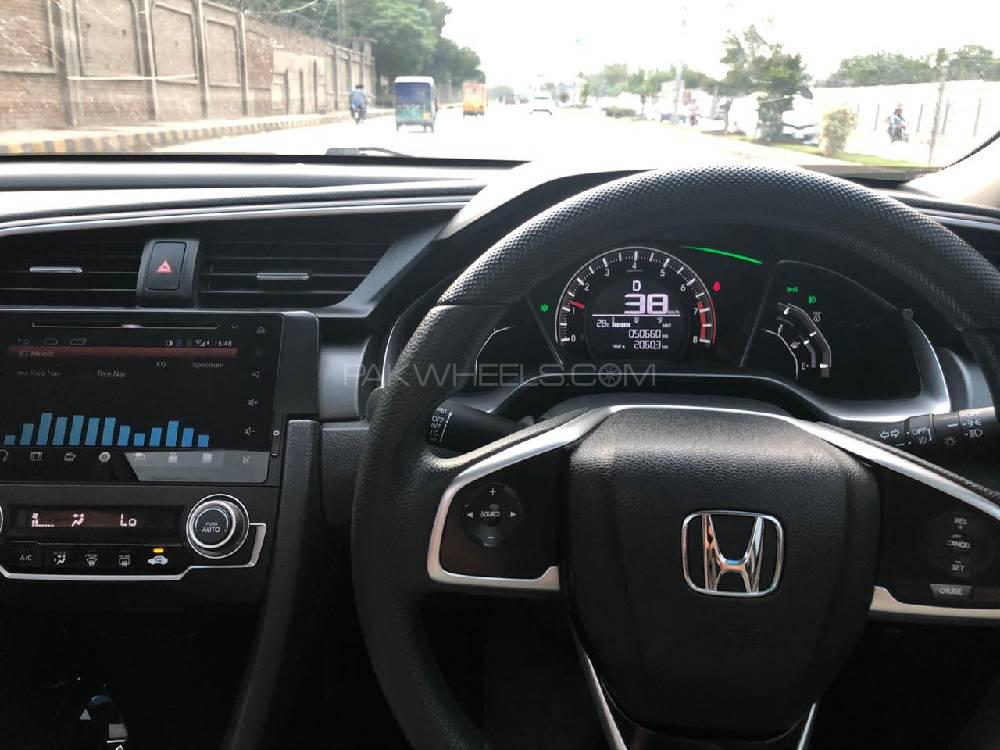 Honda Civic 2017 for Sale in Peshawar Honda Civic 2017 for Sale in Peshawar Image-9