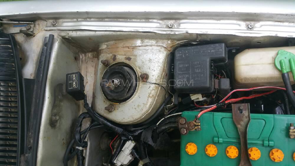 Suzuki Cultus 2005 for Sale in Attock Suzuki Cultus 2005 for Sale in Attock Image-15