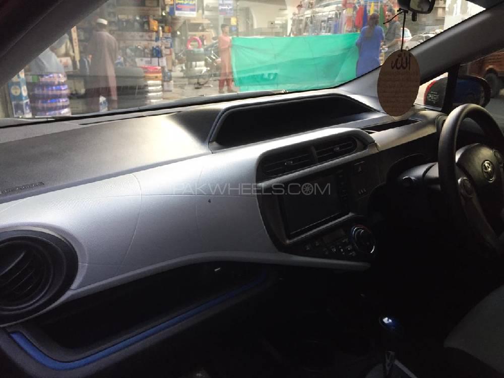 Toyota Aqua 2014 for Sale in Peshawar Toyota Aqua 2014 for Sale in Peshawar Image-2