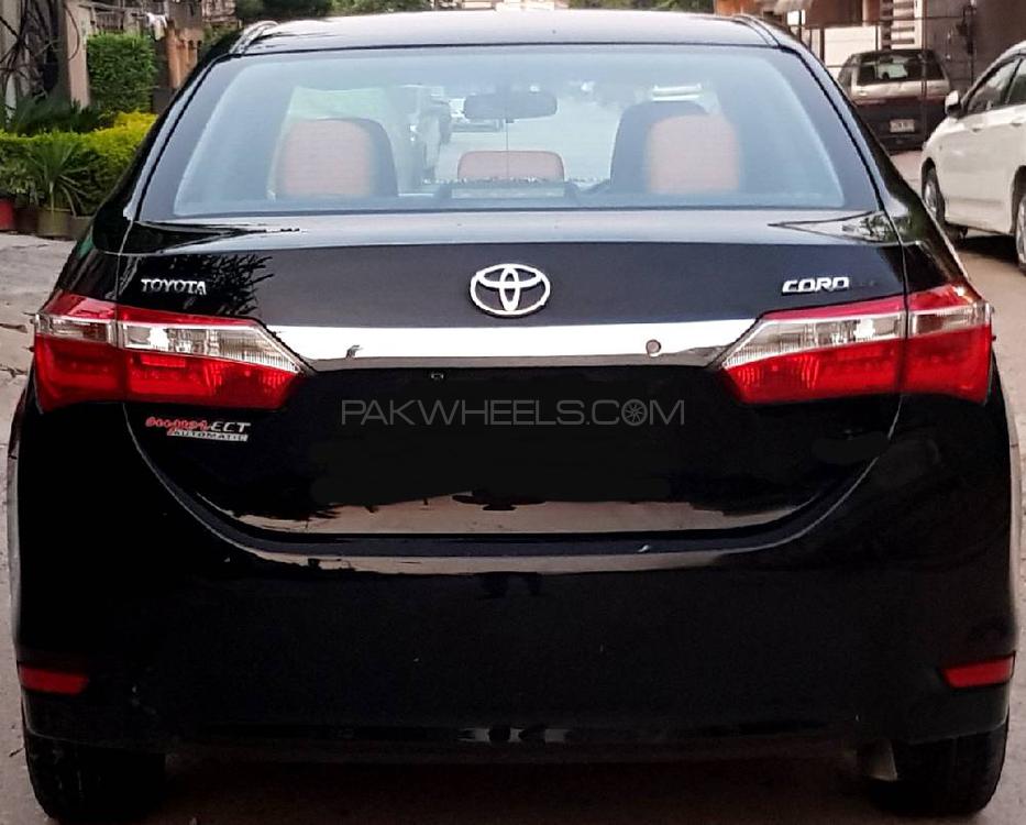 Toyota Corolla 2014 for Sale in Lahore Toyota Corolla 2014 for Sale in Lahore Image-9