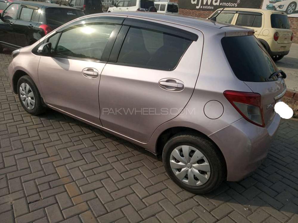 Toyota Vitz 2013 for Sale in Gujranwala Toyota Vitz 2013 for Sale in Gujranwala Image-5