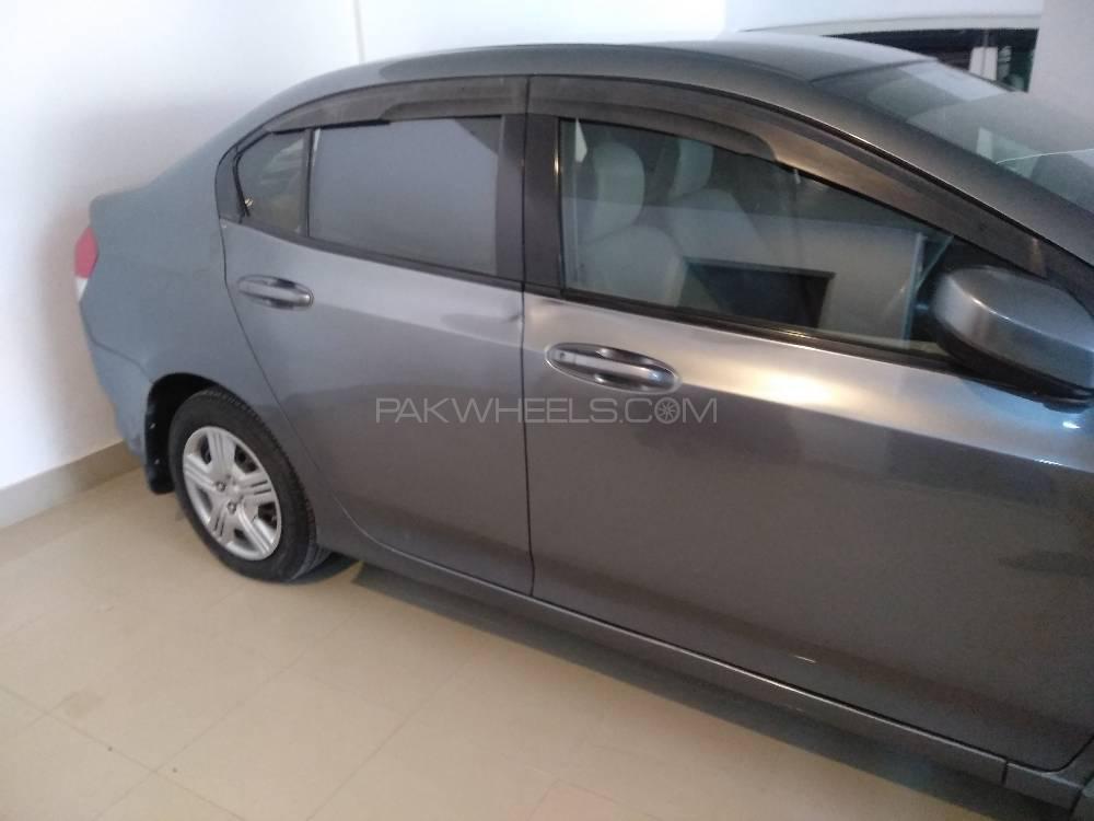 Honda City 2013 for Sale in Bahawalpur Honda City 2013 for Sale in Bahawalpur Image-5