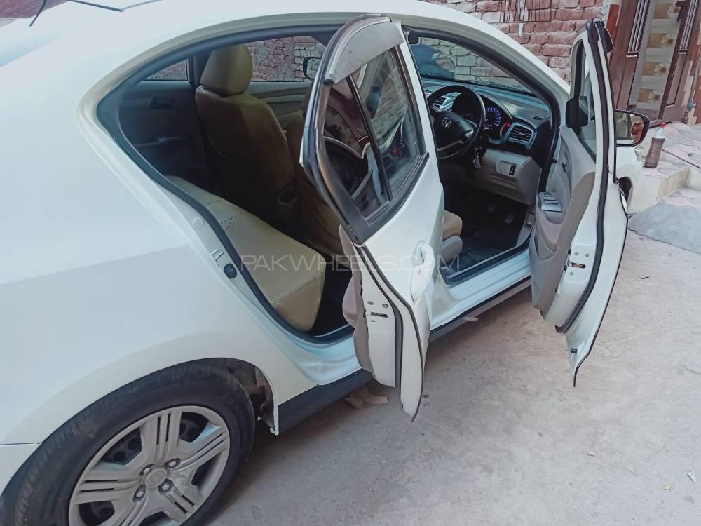 Honda City 2017 for Sale in Lahore Honda City 2017 for Sale in Lahore Image-3