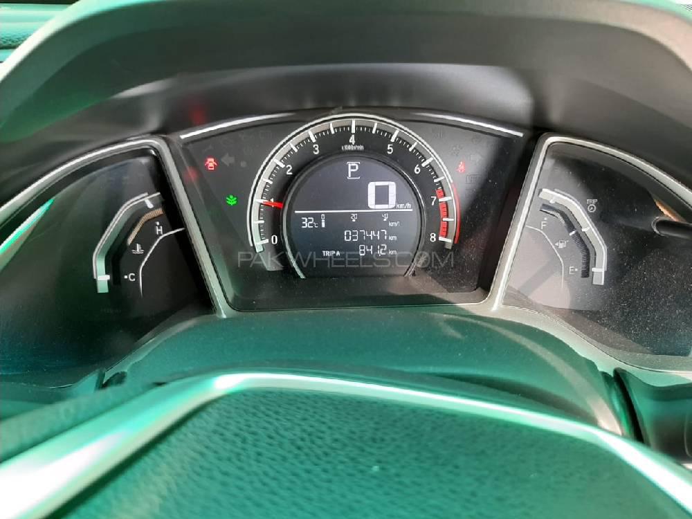 Honda Civic 2017 for Sale in Lahore Honda Civic 2017 for Sale in Lahore Image-3