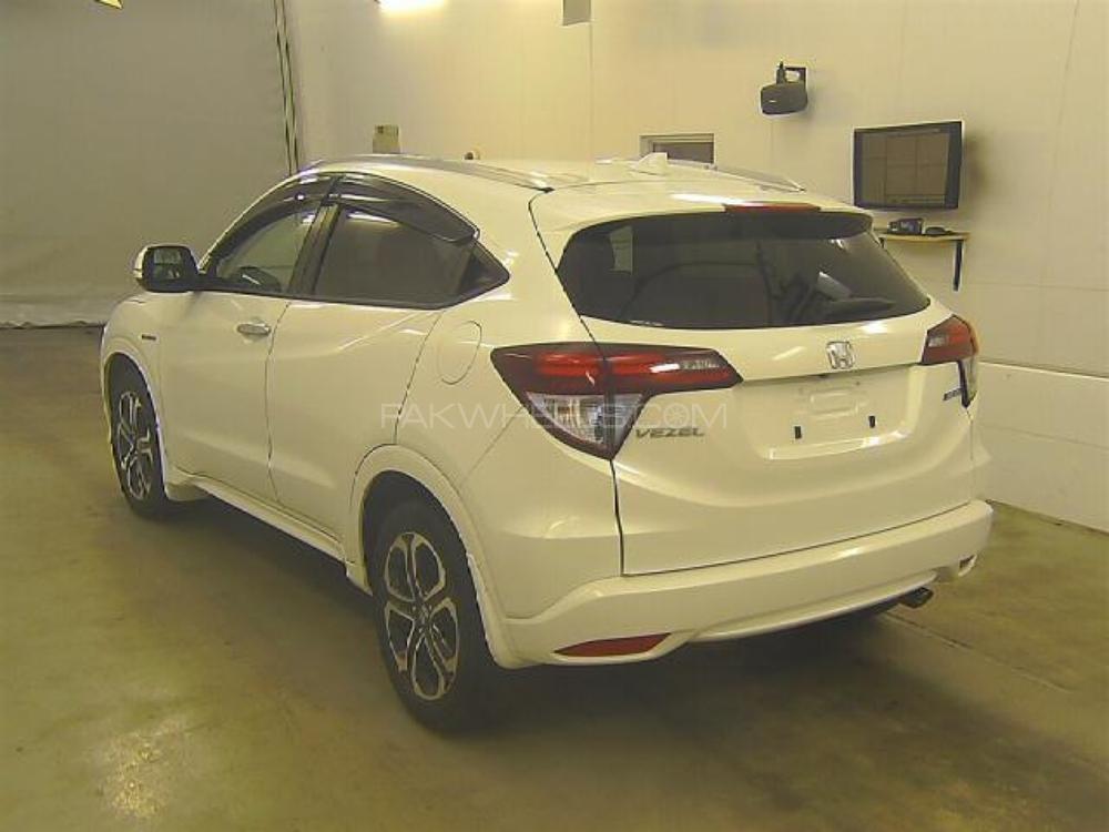 Honda Vezel 2014 for Sale in Multan Honda Vezel 2014 for Sale in Multan Image-7