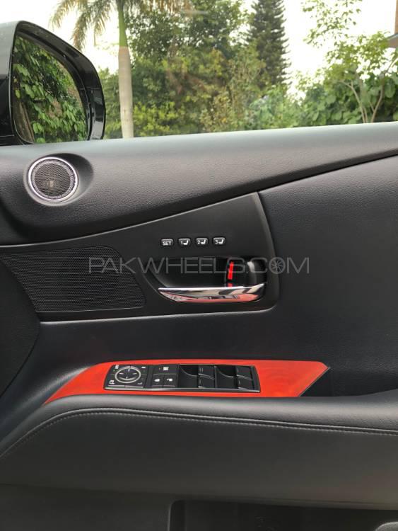 Lexus RX Series 2010 for Sale in Islamabad Lexus RX Series 2010 for Sale in Islamabad Image-6