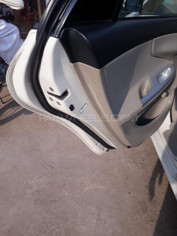 ٹویوٹا کرولا 2013 for Sale in سرگودھا ٹویوٹا کرولا 2013 for Sale in سرگودھا Image-8