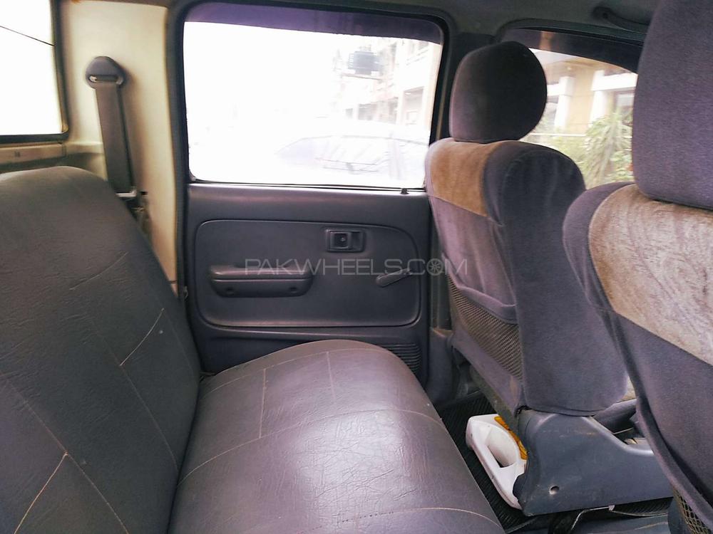 Toyota Hilux 1999 for Sale in Rawalpindi Toyota Hilux 1999 for Sale in Rawalpindi Image-12