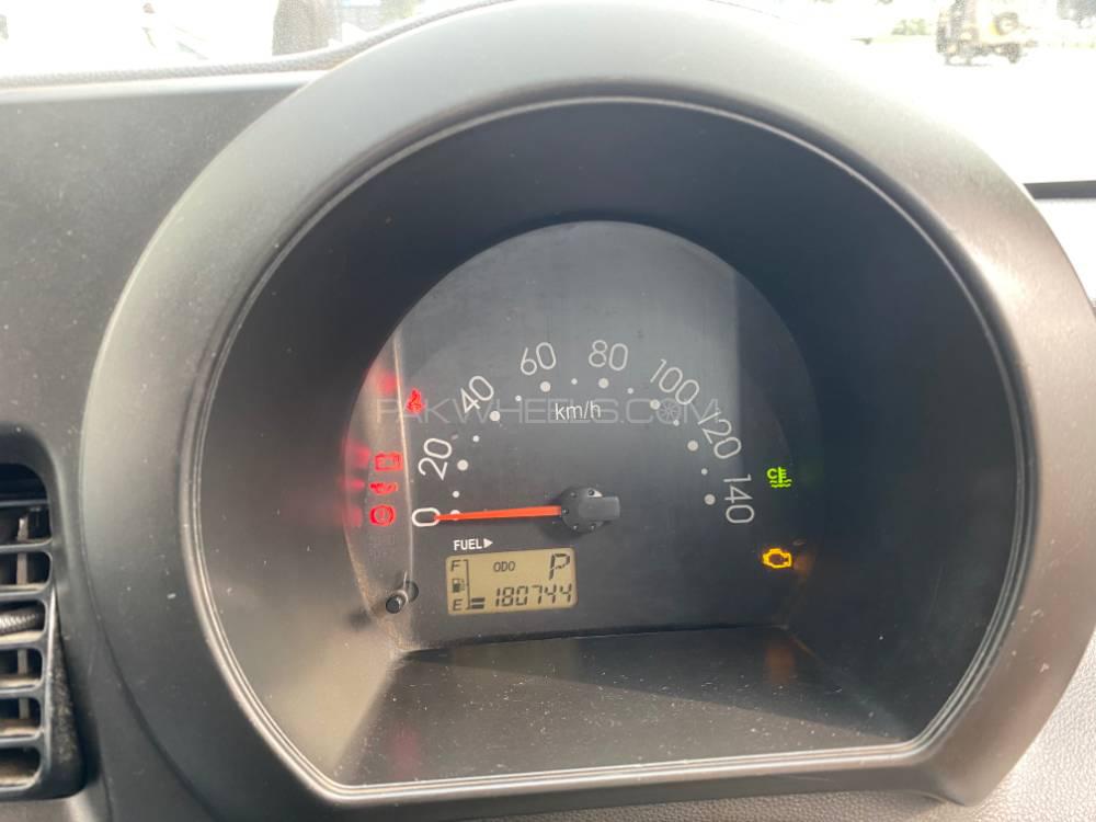 Toyota Pixis Van 2012 for Sale in Lahore Toyota Pixis Van 2012 for Sale in Lahore Image-6
