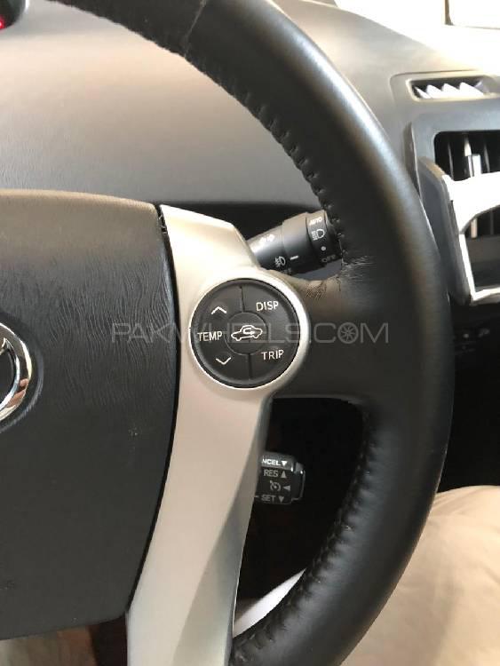 Toyota Prius 2014 for Sale in Peshawar Toyota Prius 2014 for Sale in Peshawar Image-20