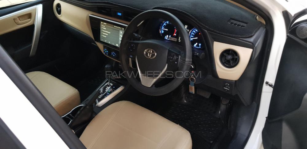 Toyota Corolla 2018 for Sale in Karachi Toyota Corolla 2018 for Sale in Karachi Image-4